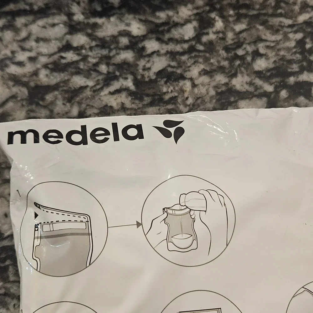 1 Pack Medela Breast Milk Storage Bags 7oz Single Use 50 count BPA-Free